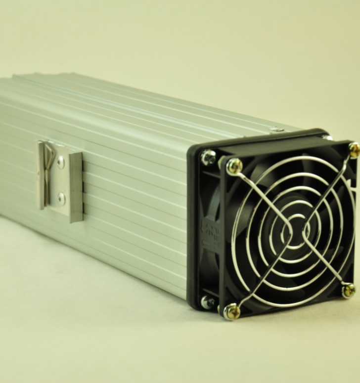 48V, 450W FAN FORCED PTC CONVECTION HEATER Front Facing View
